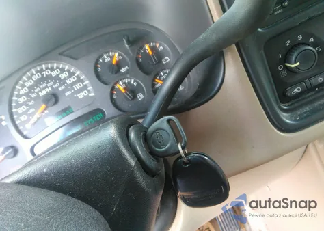 2003 Chevrolet Tahoe Ls из США, поврежденный, VIN 1GNEC13Z63J331409